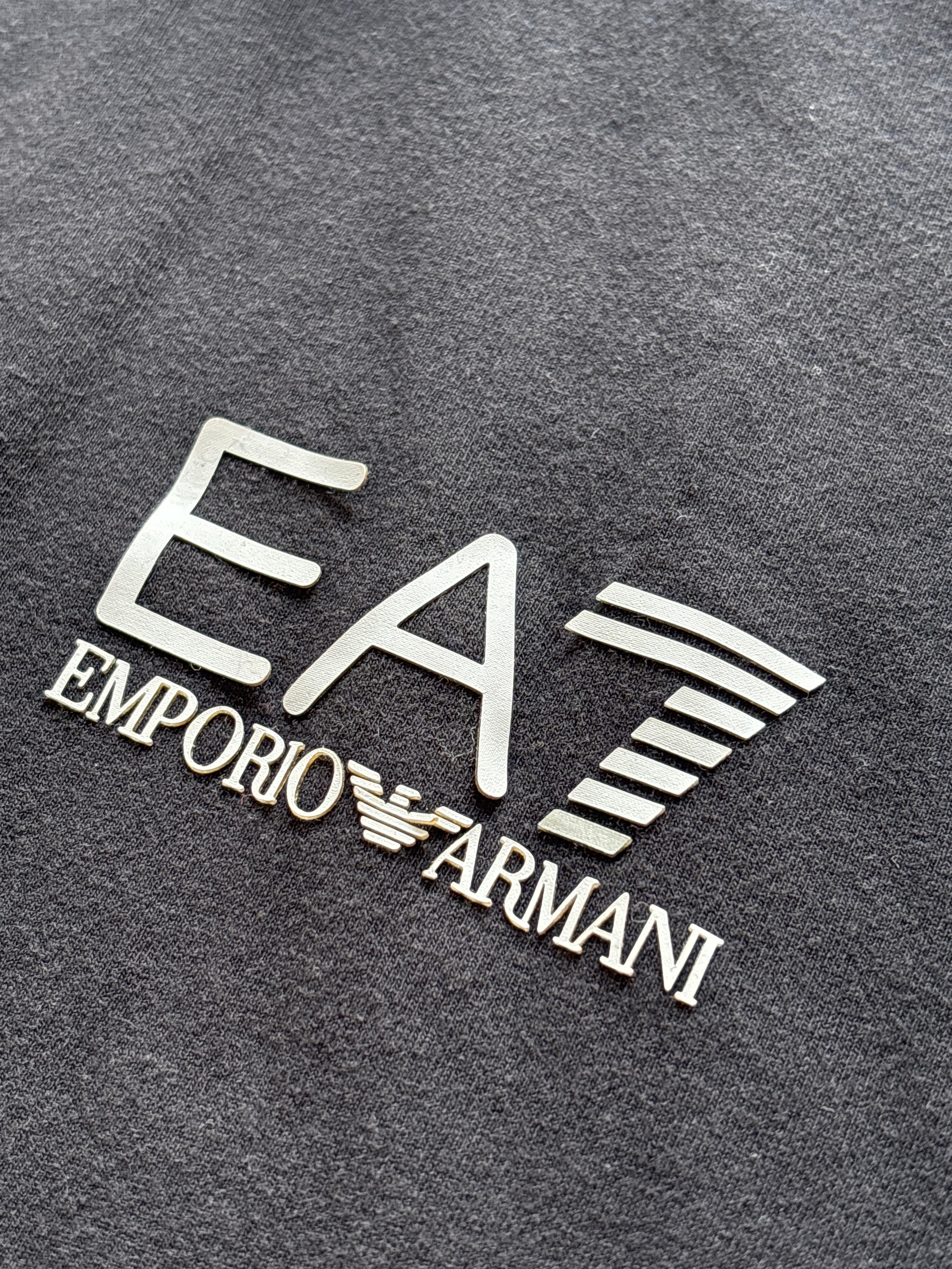 Armani Long Sleeve (M)