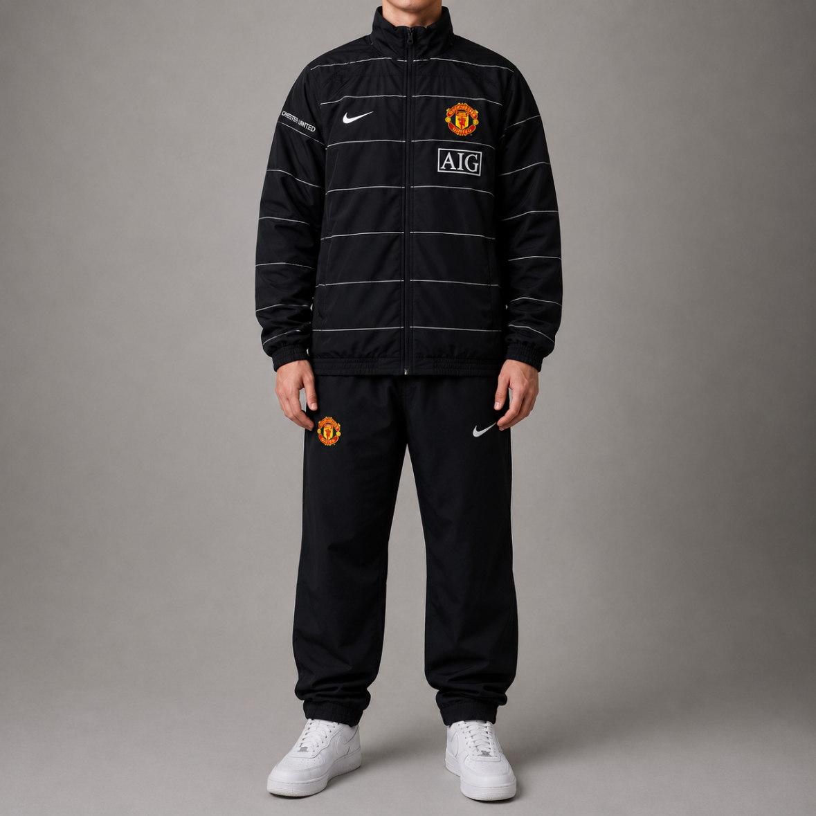 Nike Manchester United Tracksuit (S)